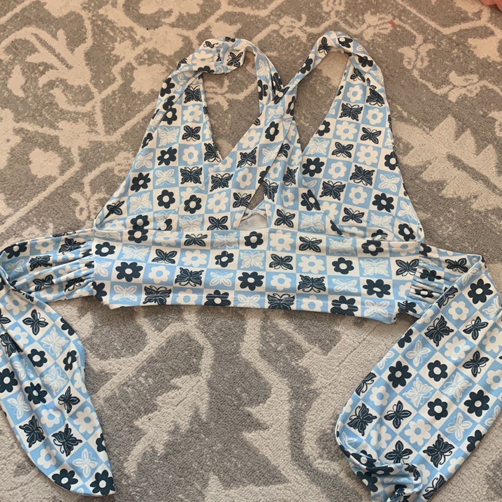 Checkerboard Tie-Back Halter - Picture 4 of 4